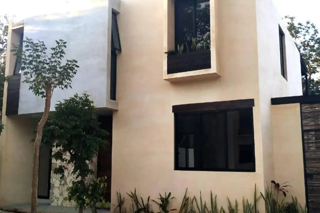 Surenna Bella - 3 Bedroom Home With Pool Tulum Mexico